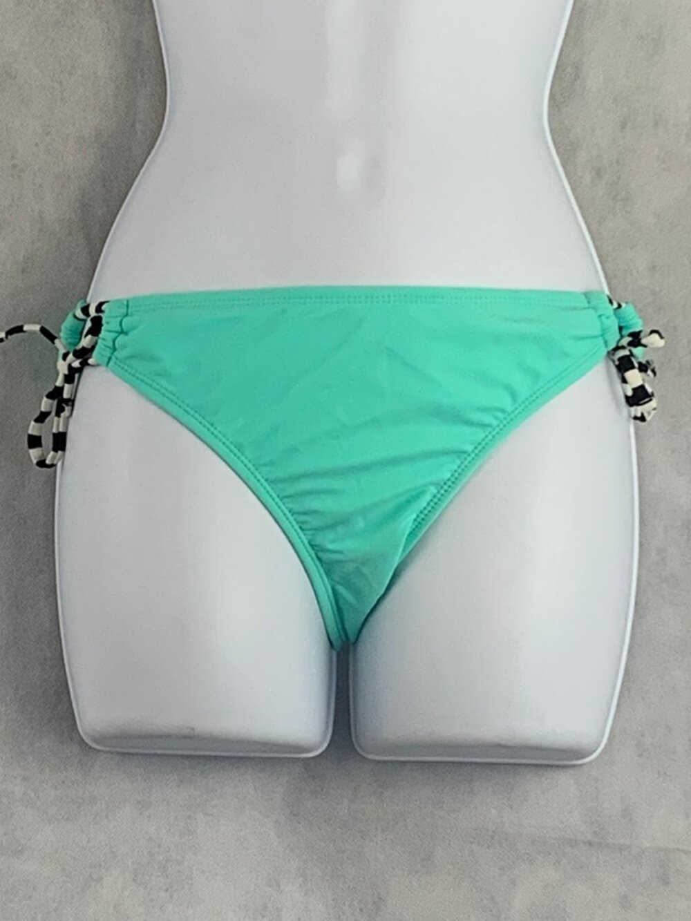 California Waves Juniors Side-Tie Bikini Swim Bottom, Mint Green, Small